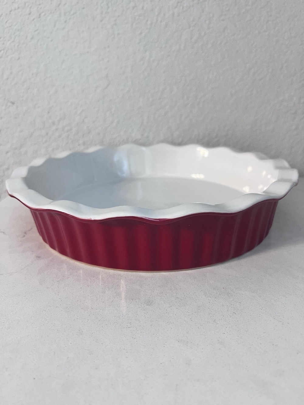 Bialetti Casa Italia 9” Red White Stoneware Deep Dish Pie Plate Fluted